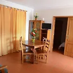 Dom Lourenco Szálloda 2*