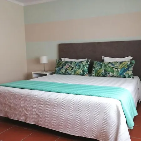 Dom Lourenco Areia Branca