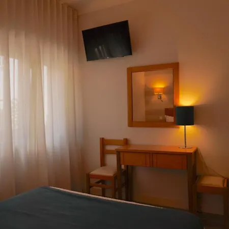 Dom Lourenco Арея-Бранка