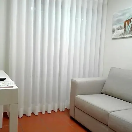 Dom Lourenco Hotel 2*