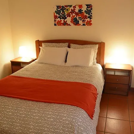 Dom Lourenco Hotel 2*