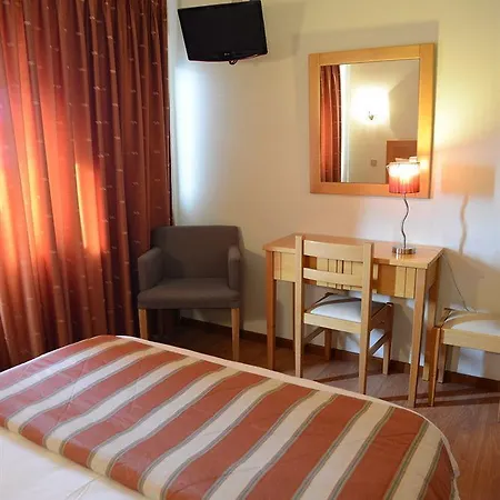 Dom Lourenco Hotel