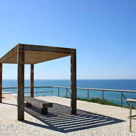 Dom Lourenco Areia Branca