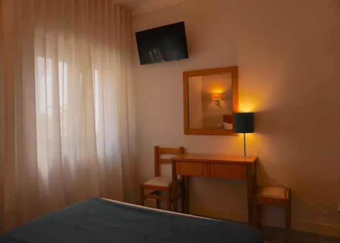 Dom Lourenco 阿雷亚布兰卡