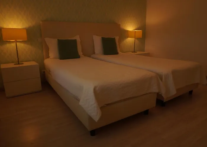 Dom Lourenco 2* 阿雷亚布兰卡