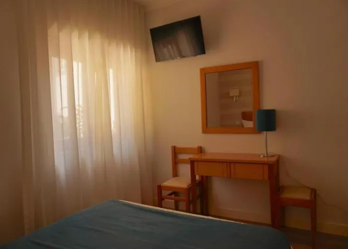 Dom Lourenco 2* 阿雷亚布兰卡