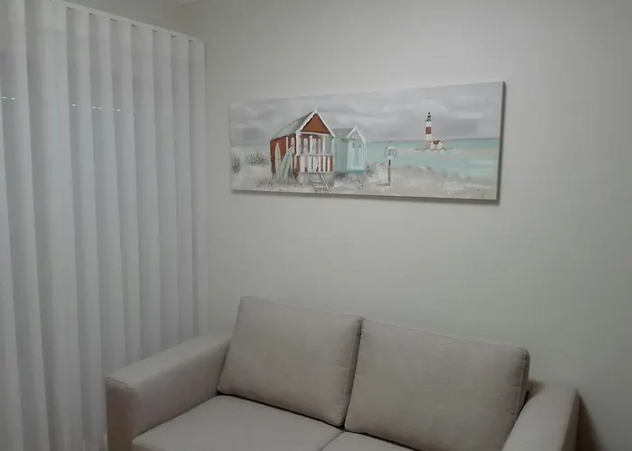 Dom Lourenco 酒店 2*