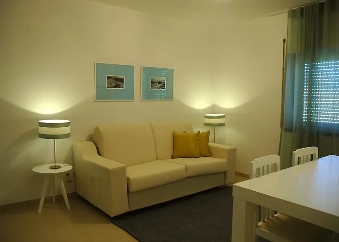 酒店 Dom Lourenco 2*